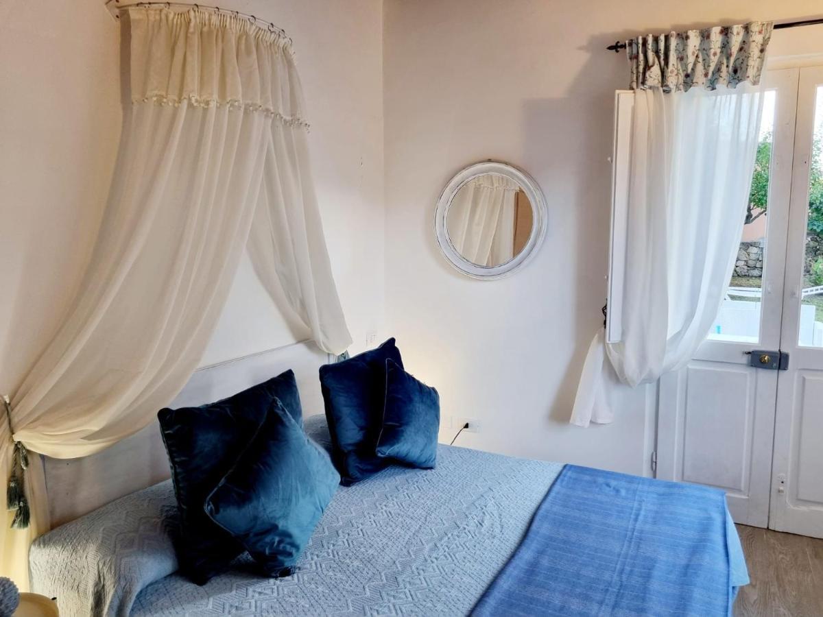 Apartmán Stazzo San Teodoro Piscina Condivisa Exteriér fotografie