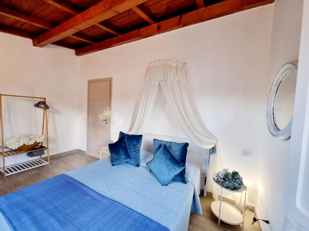 Apartmán Stazzo San Teodoro Piscina Condivisa Exteriér fotografie