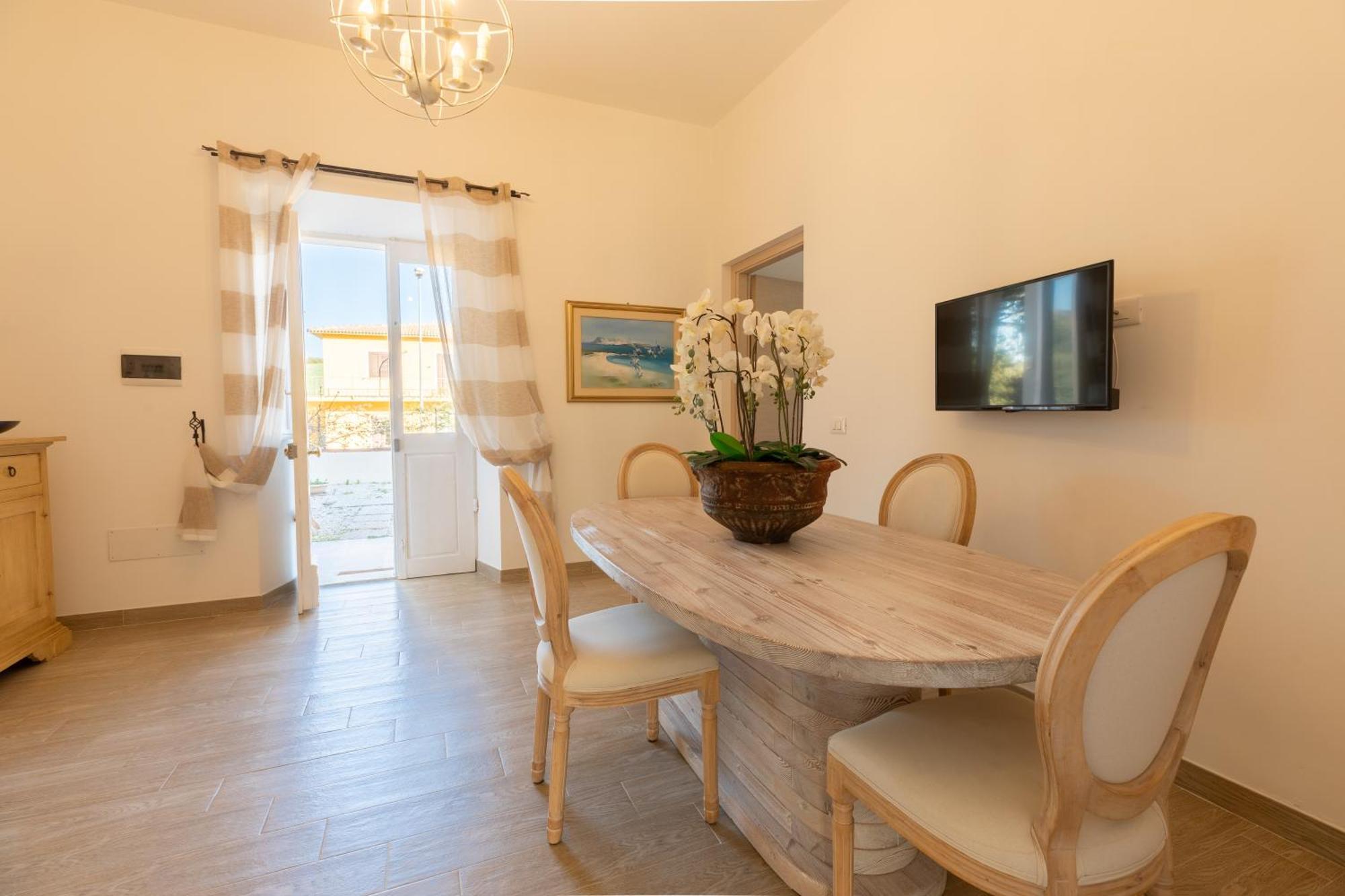 Apartmán Stazzo San Teodoro Piscina Condivisa Exteriér fotografie